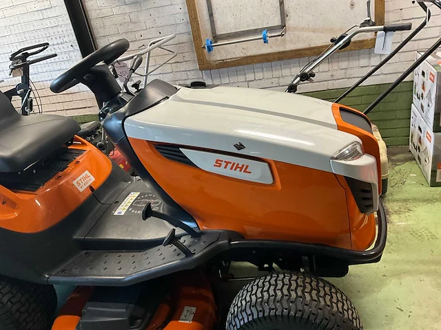 2024 stihl rt 6127 zl zitmaaier - afbeelding 15 van  18
