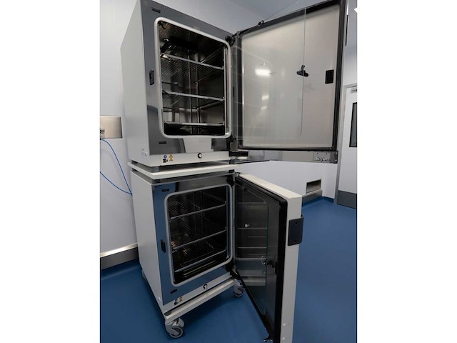 2024 thermowetenschappelijke heracell vios 160i cr laboratorium co2-incubator (2x) - afbeelding 3 van  9