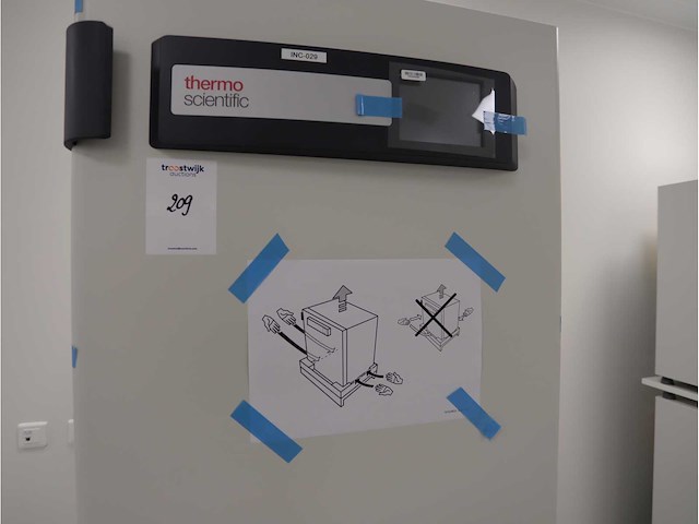 2024 thermowetenschappelijke heracell vios 160i cr laboratorium co2-incubator (2x) - afbeelding 3 van  6