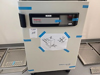2024 thermowetenschappelijke heracell vios 160i cr laboratorium co2-incubator (2x) - afbeelding 2 van  3