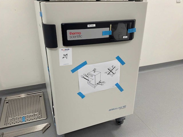 2024 thermowetenschappelijke heracell vios 160i lk laboratorium co2-incubator (2x) - afbeelding 4 van  7