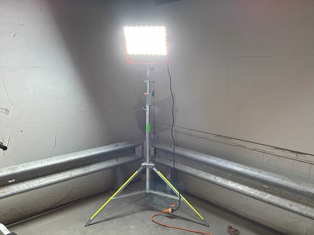 2024 tsr-elsite tsr proled plus 500 floodlight / bouwlamp led - afbeelding 1 van  8