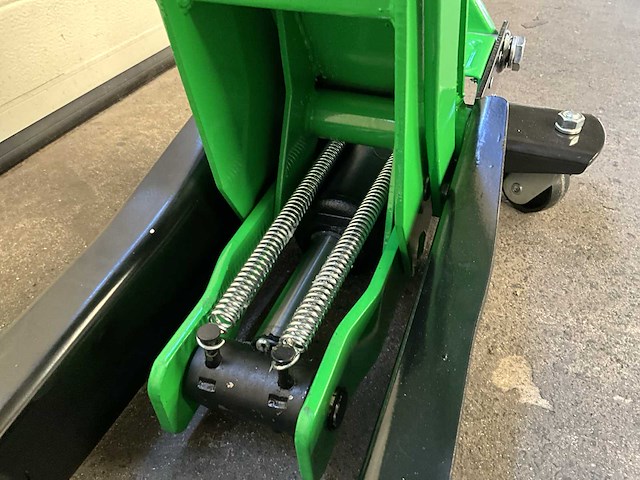 2024 ultratoolz 4t garagekrik - afbeelding 7 van  7