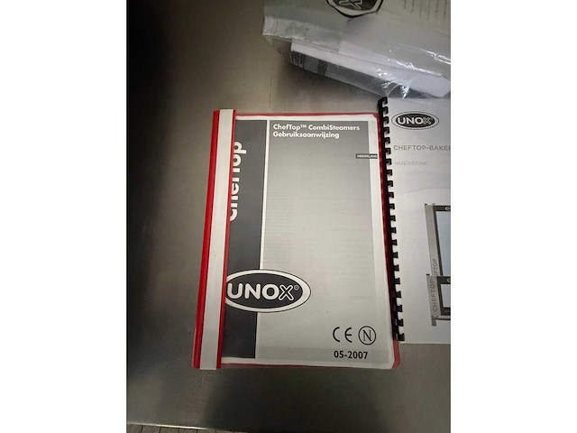 2024 unox - xevc - 0511 - e1rm - rvs-combisteamer - afbeelding 10 van  10
