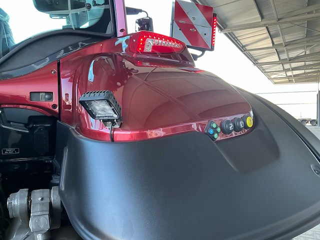 2024 valtra q265 direct unlimited vierwielaangedreven landbouwtractor - afbeelding 6 van  56