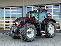 2024 valtra q265 direct unlimited vierwielaangedreven landbouwtractor - afbeelding 1 van  56