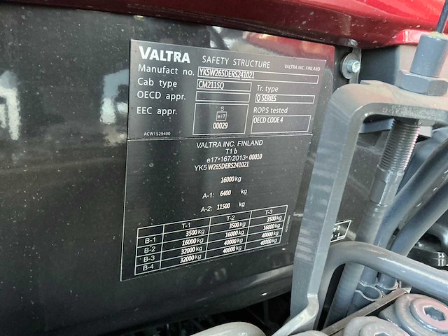 2024 valtra q265 direct unlimited vierwielaangedreven landbouwtractor - afbeelding 13 van  56