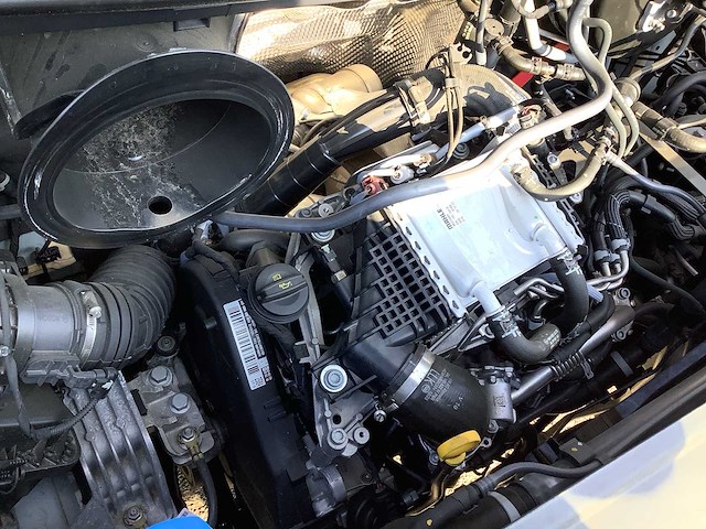 2024 volkswagen crafter 30 2.0 tdi bedrijfswagen v-90-dfn - afbeelding 27 van  35