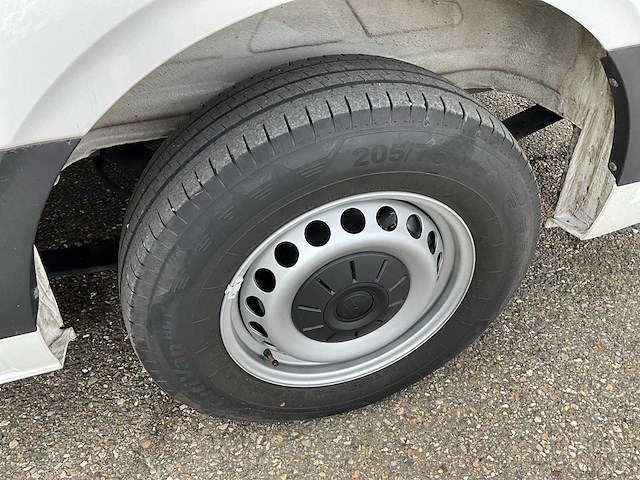 2024 volkswagen crafter 30 2.0tdi bedrijfswagen v-14-dfp - afbeelding 2 van  40