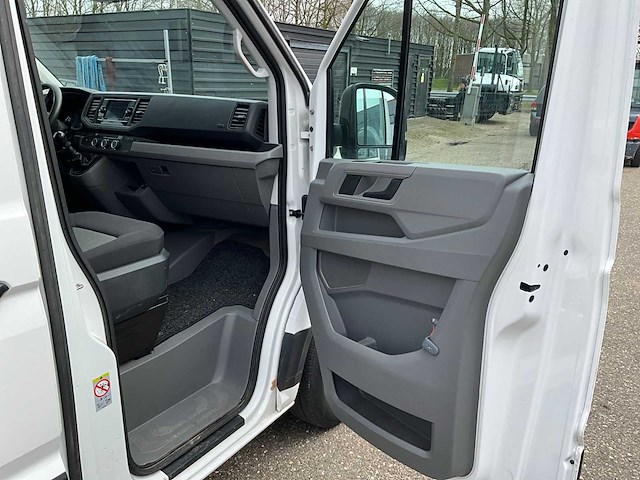 2024 volkswagen crafter 30 2.0tdi bedrijfswagen v-14-dfp - afbeelding 22 van  40