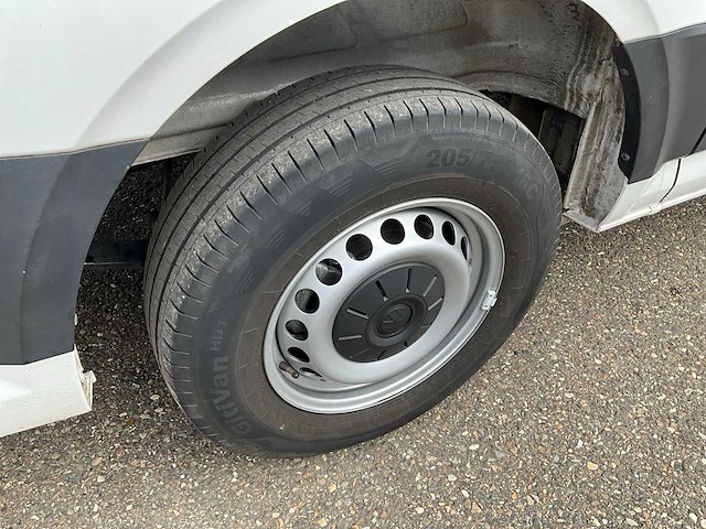 2024 volkswagen crafter 30 2.0tdi bedrijfswagen v-14-dfp - afbeelding 3 van  26
