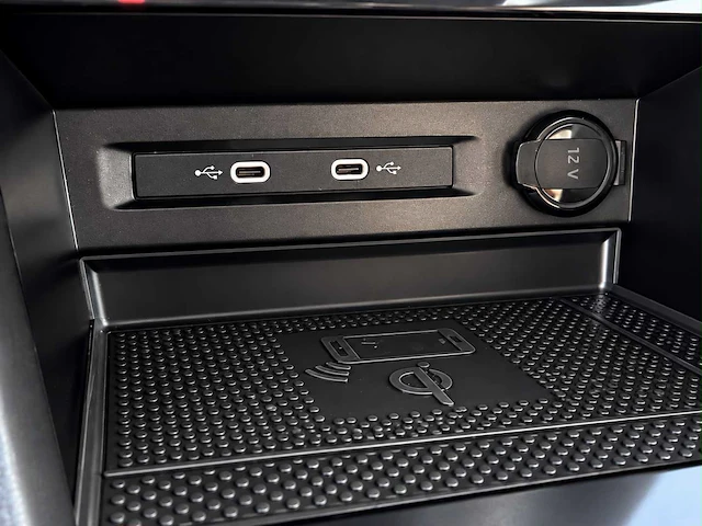 2024 volkswagen tiguan 2.0tdi automaat personenauto - afbeelding 8 van  20