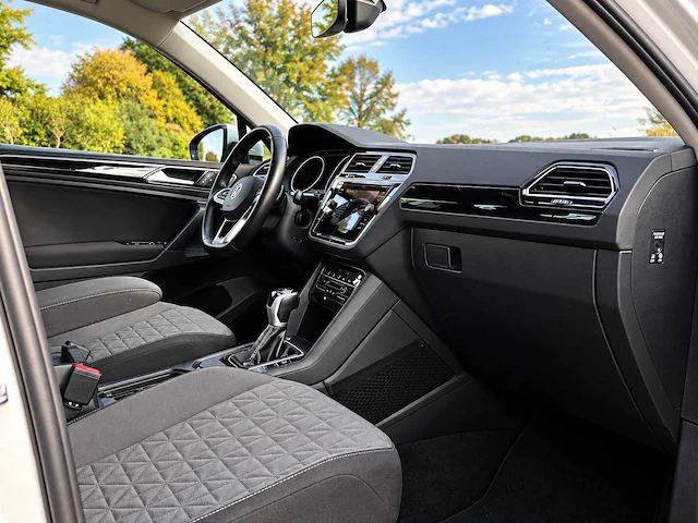 2024 volkswagen tiguan 2.0tdi automaat personenauto - afbeelding 17 van  20
