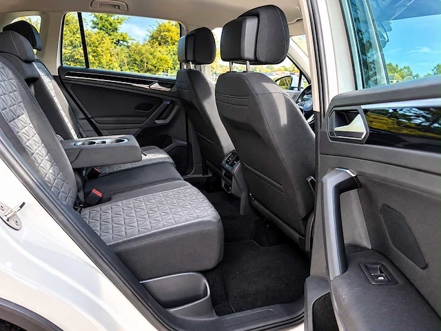 2024 volkswagen tiguan 2.0tdi automaat personenauto - afbeelding 18 van  20