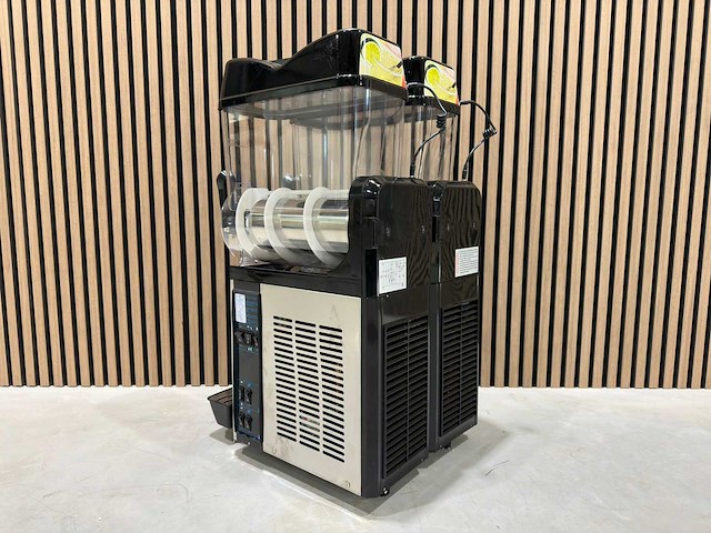 2024 vtc dubbel slush puppy ijsmachine - afbeelding 8 van  9