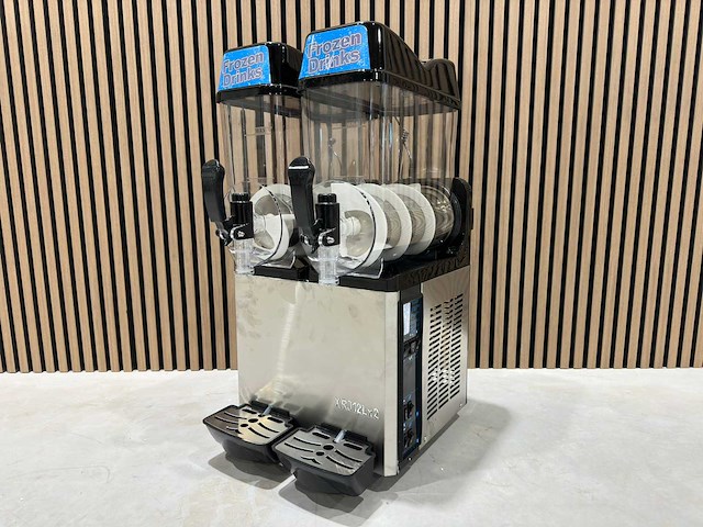 2024 vtc dubbel slush puppy ijsmachine - afbeelding 2 van  7