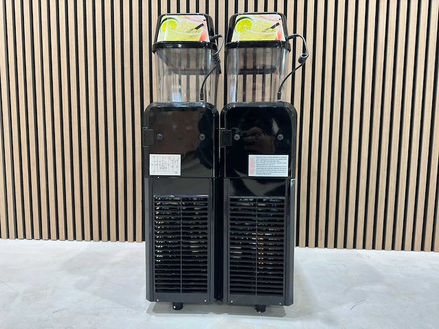 2024 vtc dubbel slush puppy ijsmachine - afbeelding 5 van  7