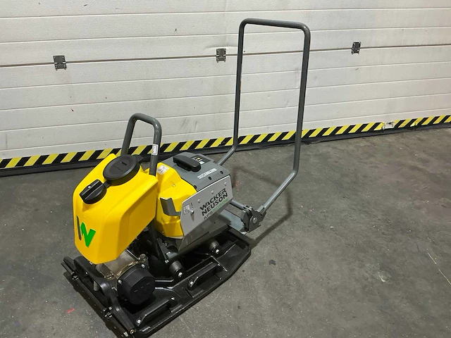 2024 wacker neuson aps2050 trilplaat - afbeelding 17 van  18