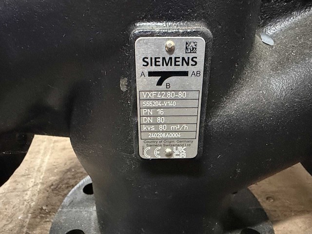 2024 wilo stratos giga2.0- 100/1-30/5,5 hoogrendement inline-circulatiepomp - afbeelding 5 van  15