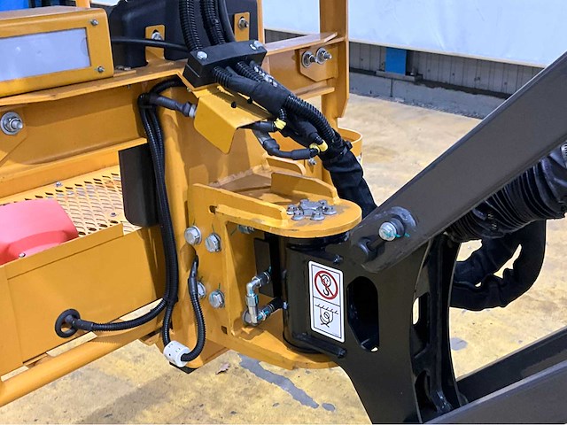 2024 xcmg xga 12 ack knikarmhoogwerker - afbeelding 11 van  41