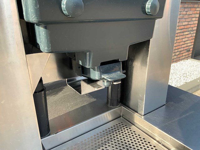 2024 zummo z40 sinaasappelpersmachine - afbeelding 11 van  13