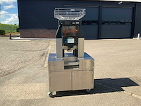 2024 zummo z40a sinaasappelpersmachine - afbeelding 10 van  13