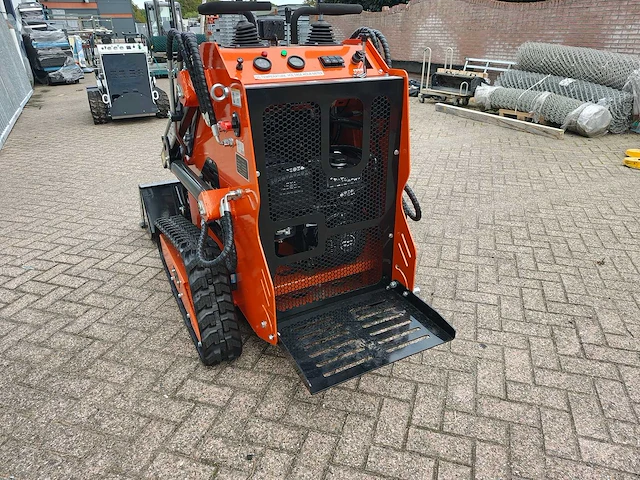 2025 - 36c - skidsteer loader - afbeelding 22 van  23