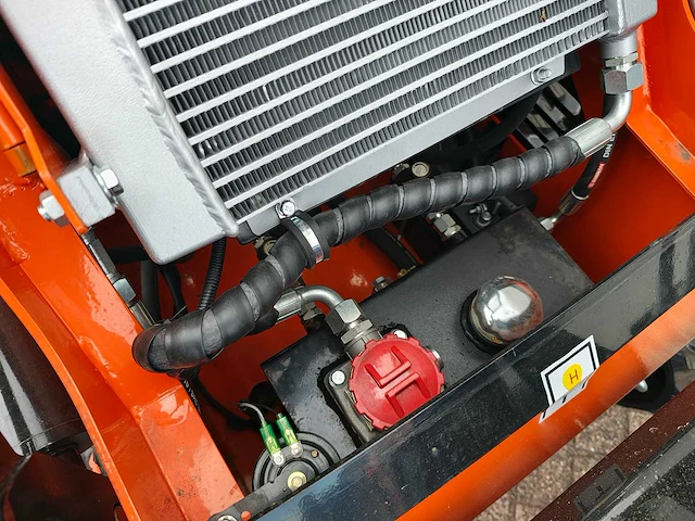 2025 - 36c - skidsteer loader - afbeelding 7 van  20