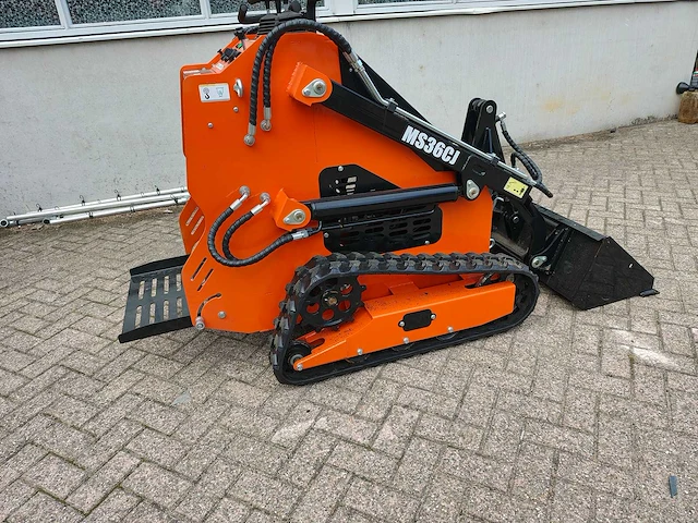 2025 - 36c - skidsteer loader - afbeelding 19 van  20