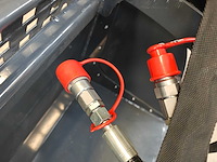 2025 - bak met klem voor minishovel, euro aansluiting - afbeelding 3 van  11