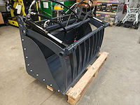 2025 - bak met klem voor minishovel, euro aansluiting