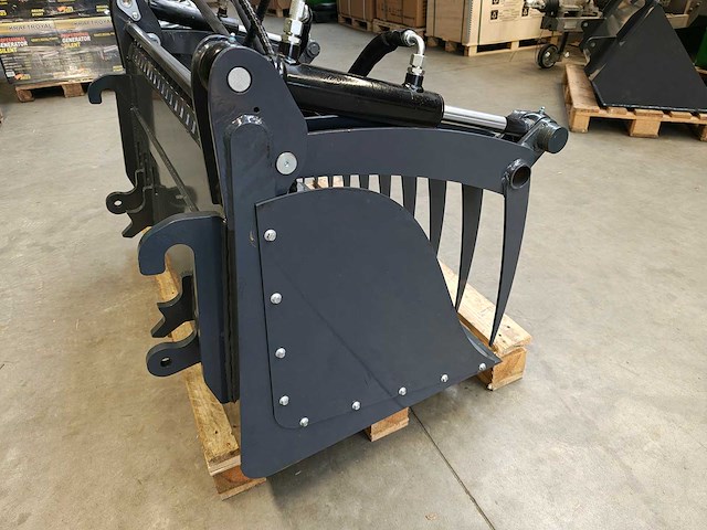 2025 - bak met klem voor minishovel, euro aansluiting - afbeelding 10 van  11