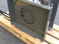 2025 - draai adapter - knikmops systeem 130-250 - attachment - afbeelding 2 van  6