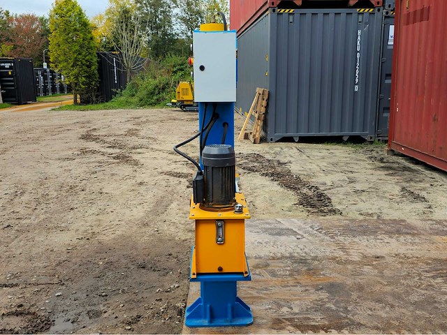 2025 - fluidmex presses - at-75 - hydraulische pers - afbeelding 7 van  13