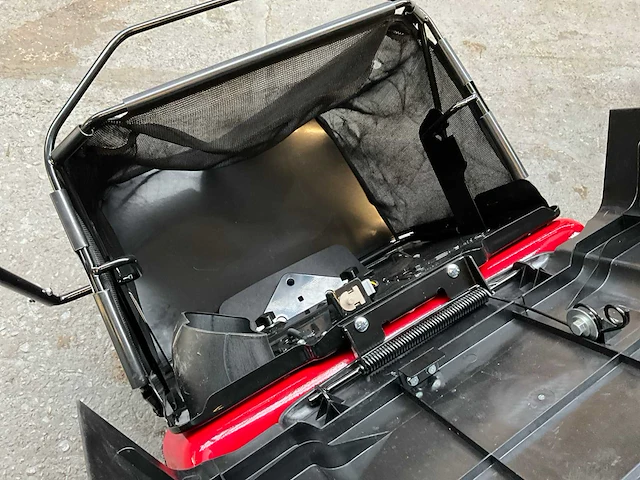 2025 - hh - 30 inch - zitmaaier - afbeelding 28 van  29