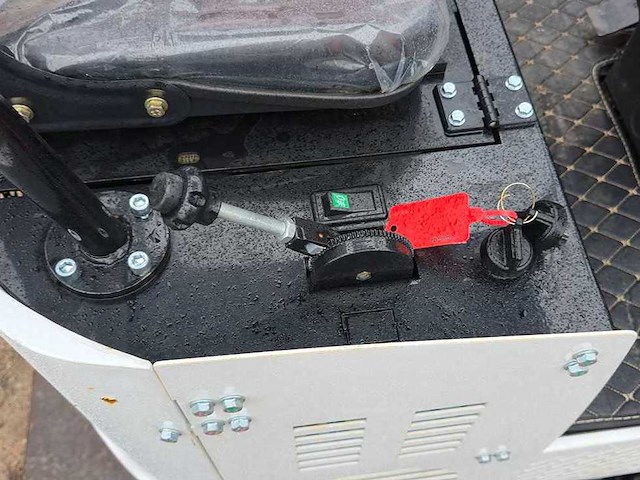 2025 - jpc - kv12 - wit - minigraafmachine - afbeelding 9 van  12