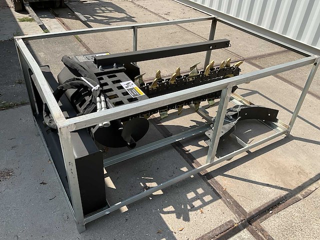 2025 - kettinggraver / - sleuvengraafmachine - afbeelding 8 van  13