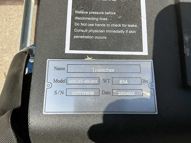 2025 - kettinggraver / - sleuvengraafmachine - afbeelding 10 van  13