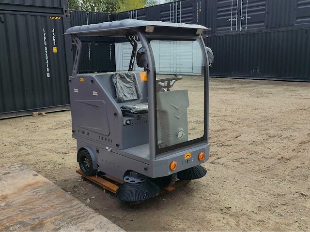 2025 - okg - dy-1400p - straatveegmachine - afbeelding 8 van  15