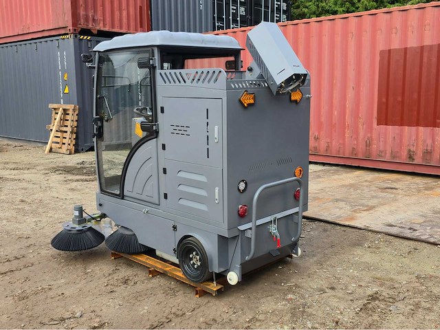 2025 - okg - dy-2000 - straatveegmachine - afbeelding 12 van  29