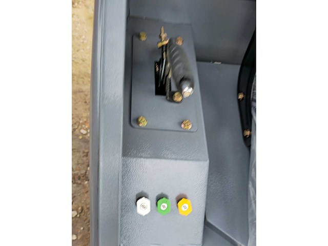 2025 - okg - dy-2000 - straatveegmachine - afbeelding 13 van  22