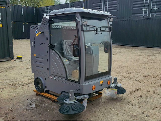 2025 - okg - dy-2000 - straatveegmachine - afbeelding 20 van  21