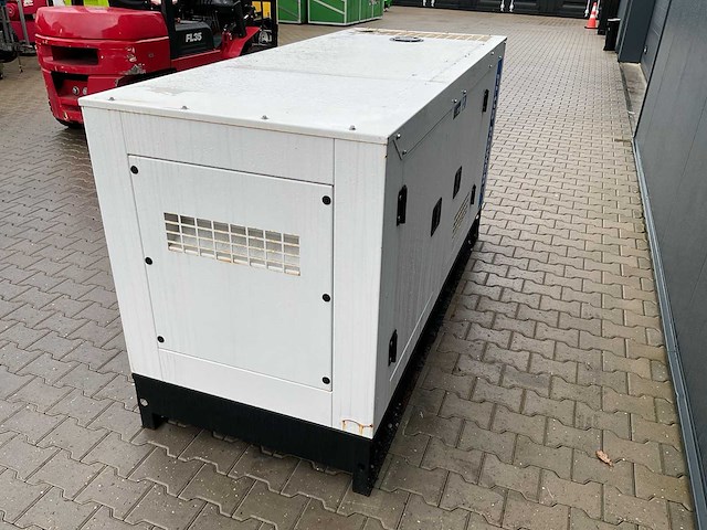 2025 - plus power - gf2-50 - stroomgenerator - afbeelding 8 van  13
