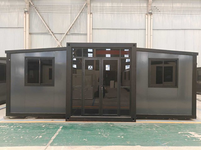 2025 - rhino houses tiny house - 54 m2 - 2 slaapkamers, badkamer en keuken - afbeelding 1 van  7