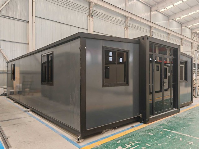 2025 - rhino houses tiny house - 54 m2 - 2 slaapkamers, badkamer en keuken - afbeelding 2 van  7