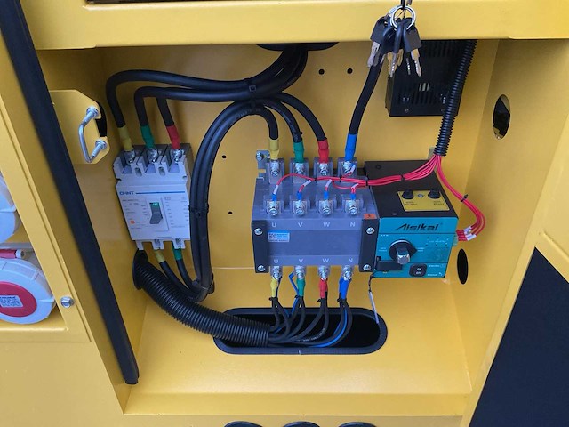 2025 - rte - 100 kva - stroomgenerator - afbeelding 7 van  18