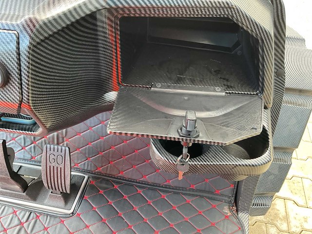 2025 - rte - 4+2 - golfkar - afbeelding 16 van  29