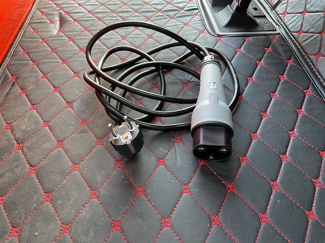 2025 - rte - 4+2 - golfkar - afbeelding 6 van  18