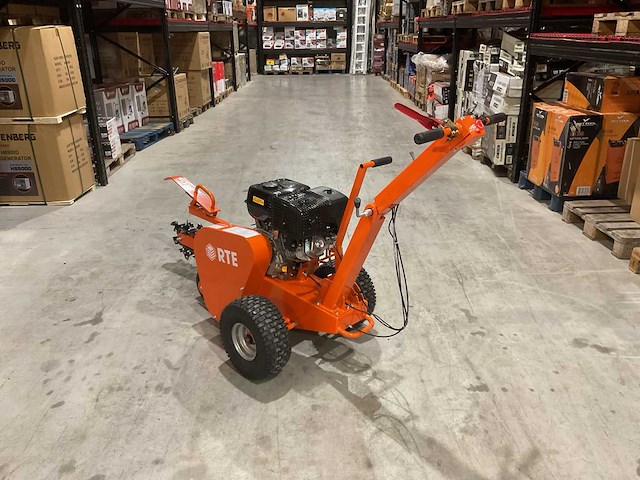 2025 - rte 6776 sleuvengraafmachine - afbeelding 12 van  13