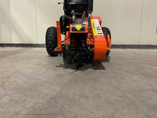 2025 - rte 6777 stronkenfrees grondfrees - afbeelding 16 van  20